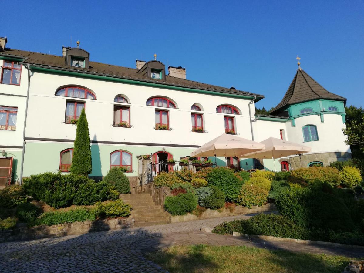 Hotel Zlaty Orel Ostravice Exterior photo